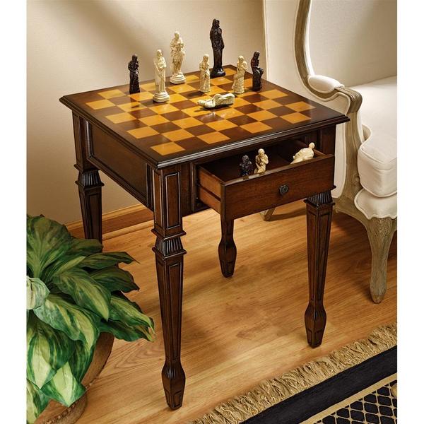 Design Toscano Walpole Manor Gaming Chess Table DE302